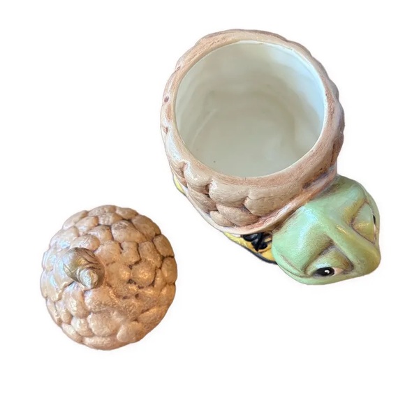 Vintage Turtle Planter, Vintage Turtles, Farmhouse Kitchen, Vintage Turtle Decor - Picture 5 of 8